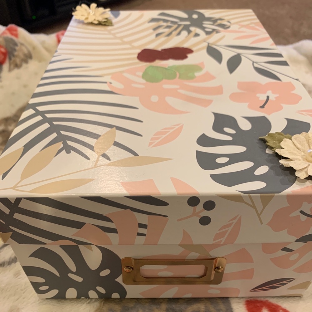 Tri-coastal Design Small Lift Top Box